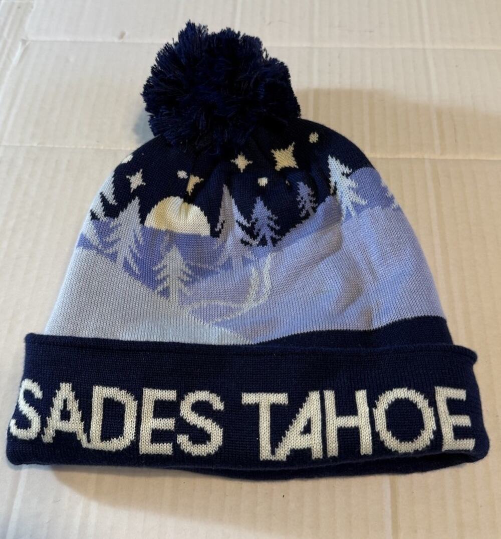 Locale PALISADES TAHOE O/S Resort Pom Pom Beanie Ski Snowboard Hat
